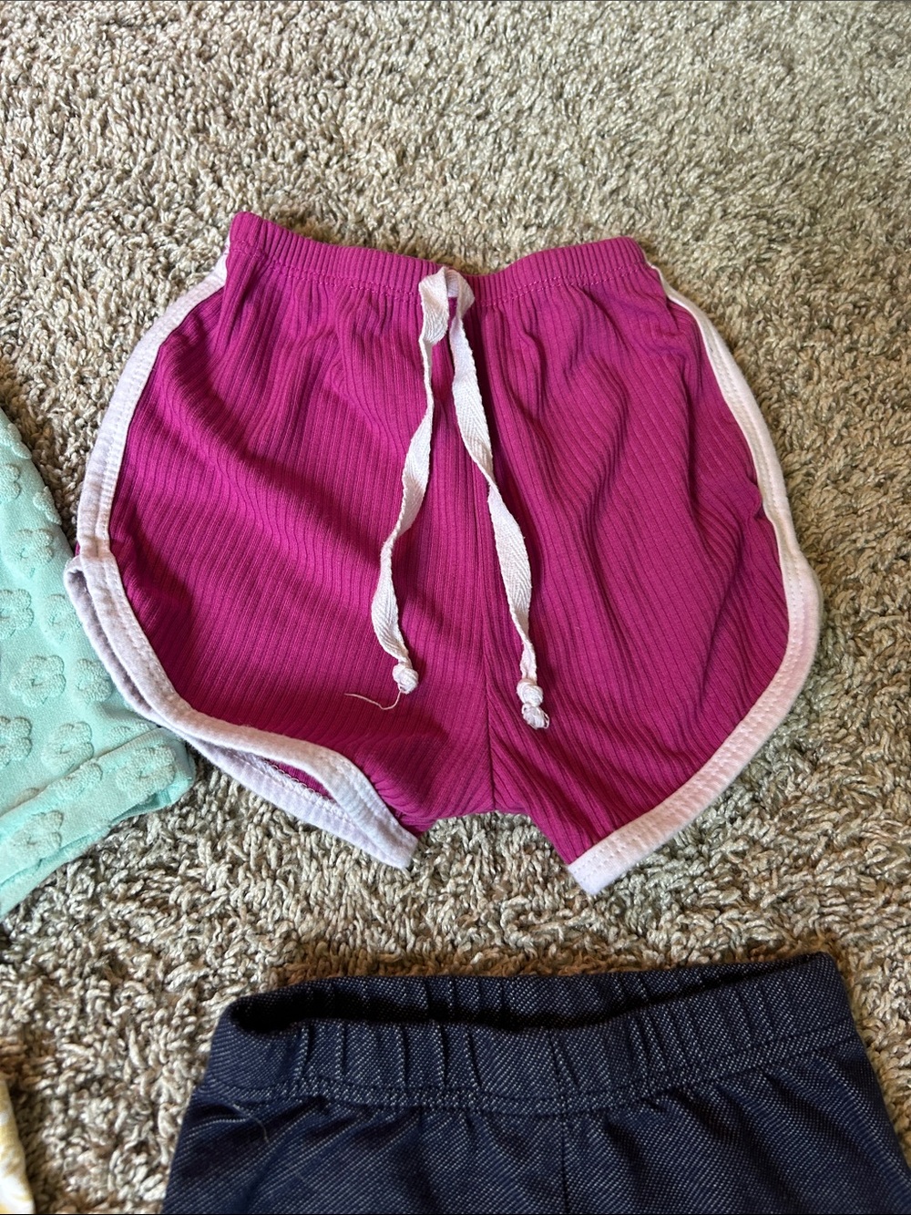 Short Bundle! - Picture 4 of 5